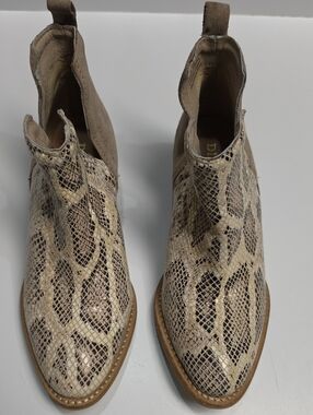 Diba True "Look Down" Leather Snakeskin Block Heel Booties - Size 6.5